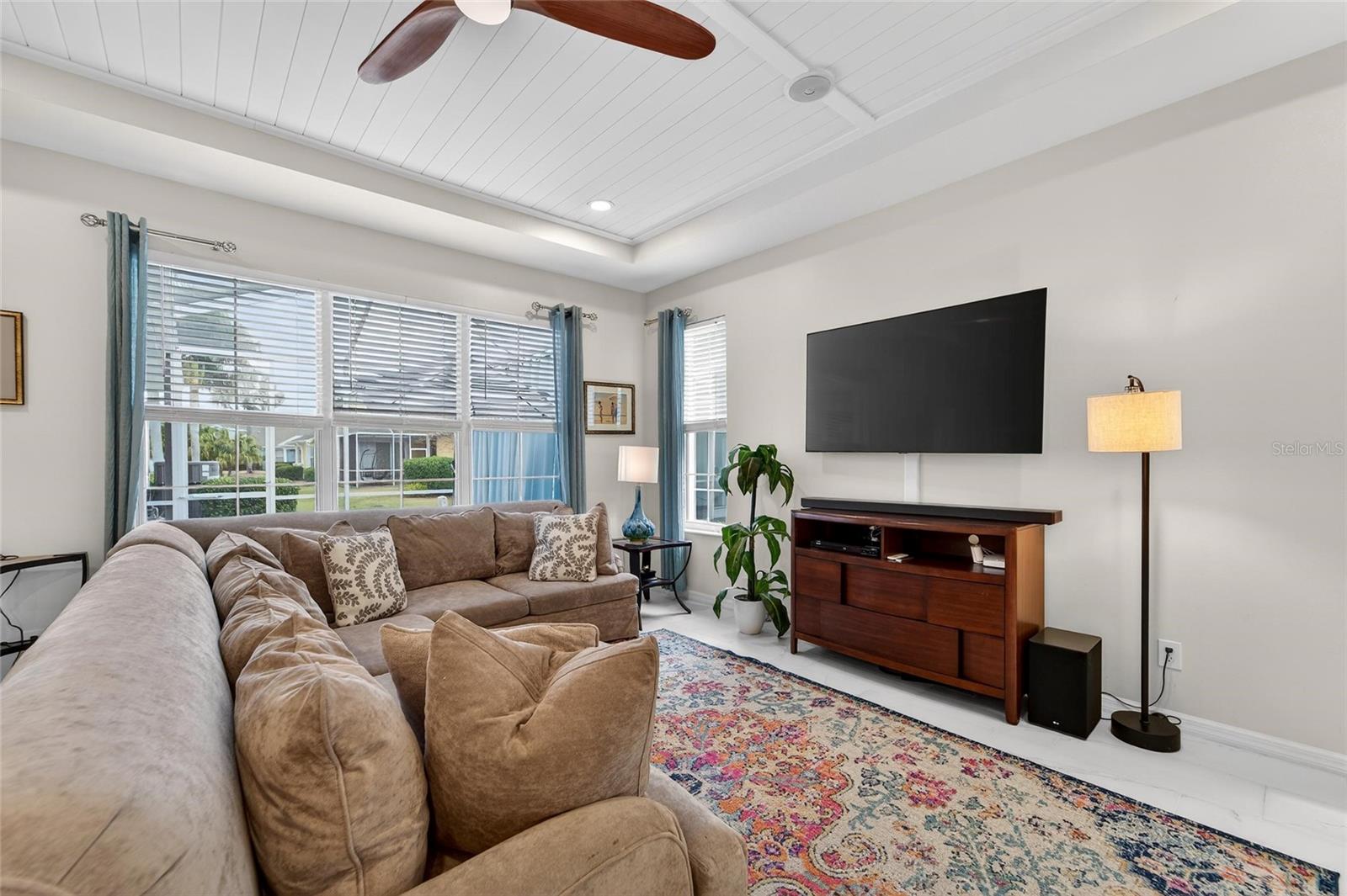 MIRABAY PRCL 7 PH 1 - Residential