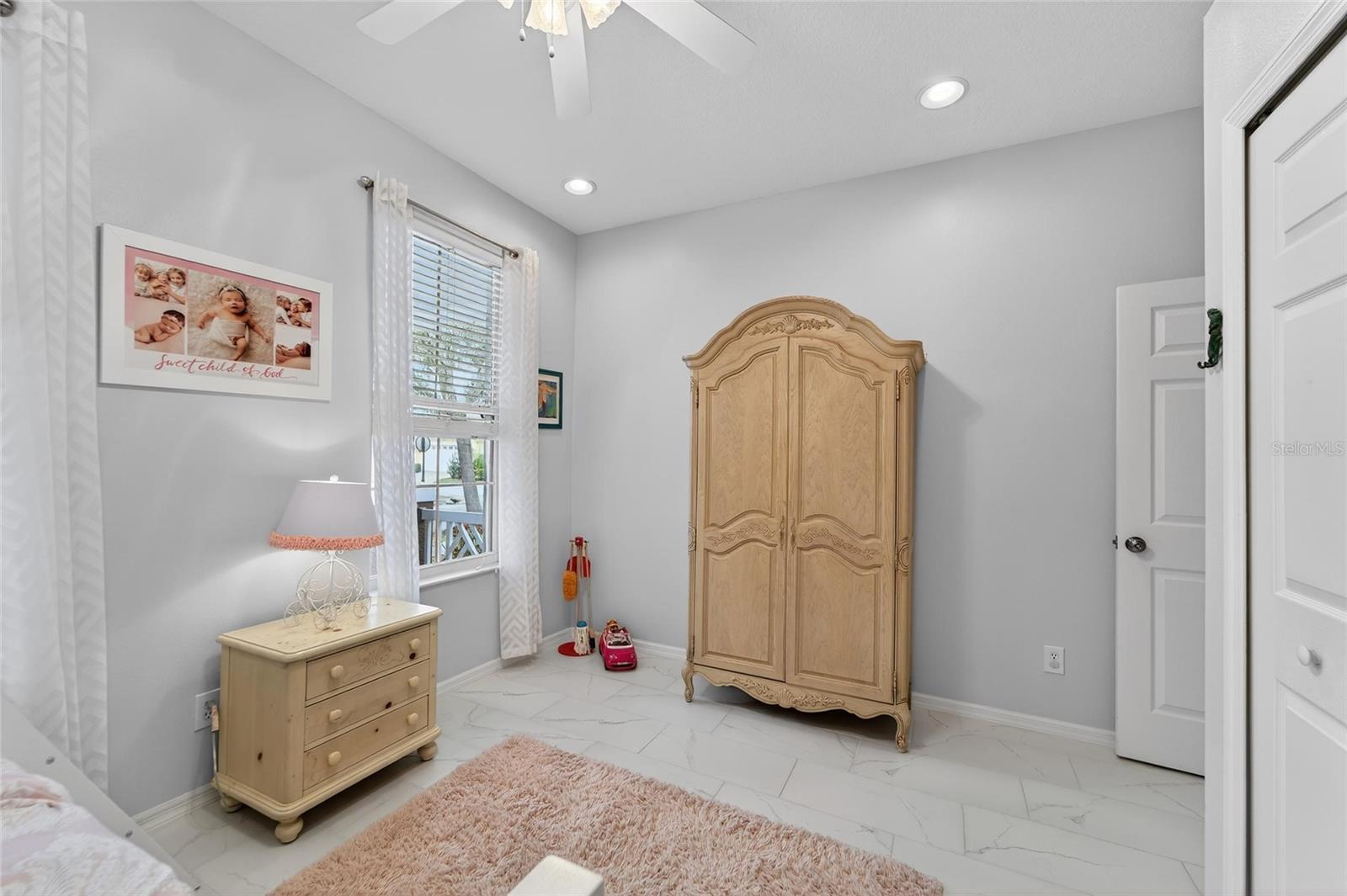 MIRABAY PRCL 7 PH 1 - Residential