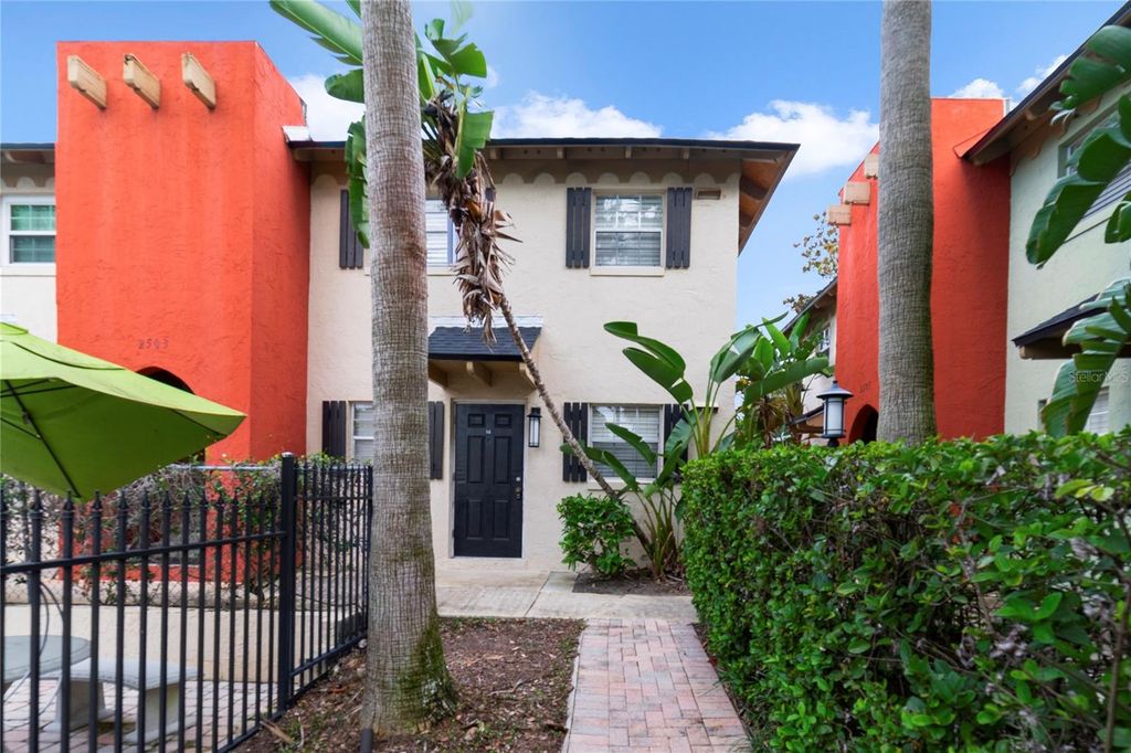 Photo of 2503 E Central Boulevard #14, Orlando, FL 32803 (MLS # O6351549)