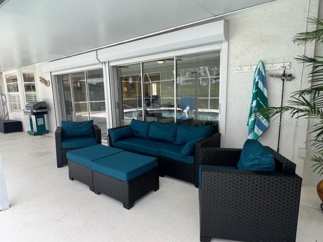 GULF GATE WOODS - Residential Lease