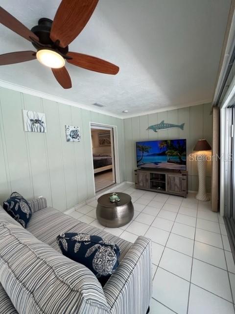 GULF GATE WOODS - Residential Lease