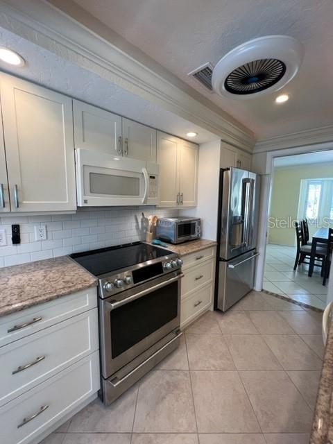 GULF GATE WOODS - Residential Lease
