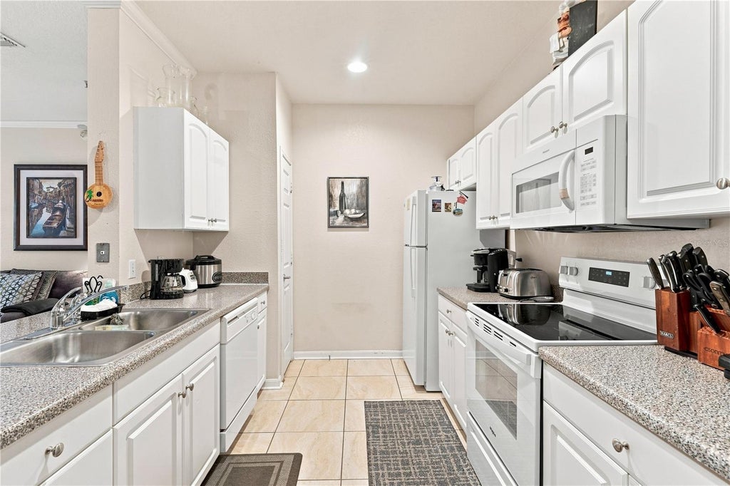 Photo of 860 N Orange Avenue #239, Orlando, FL 32801 (MLS # O6437758)