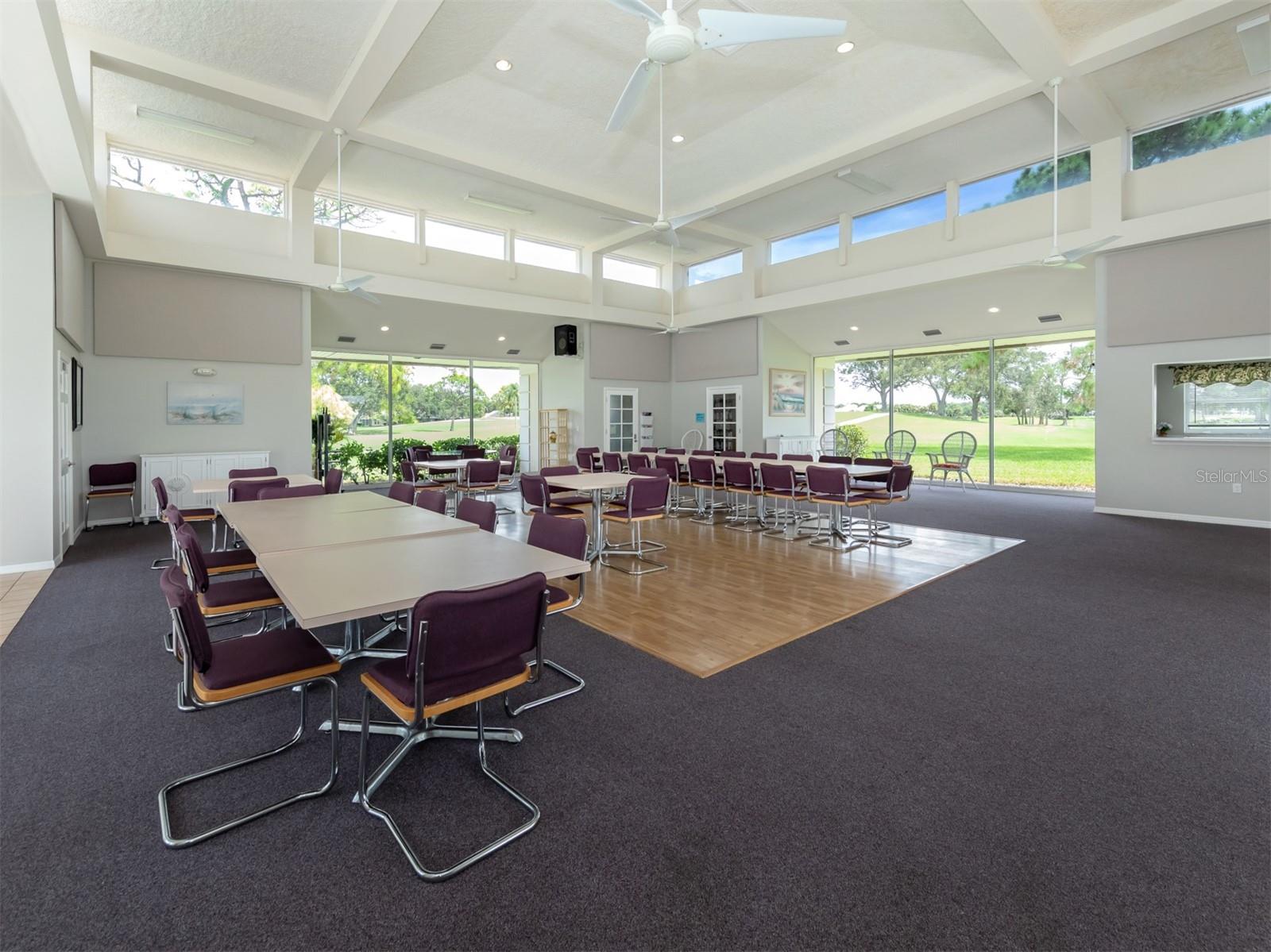 EIGHTH FAIRWAY - Residential