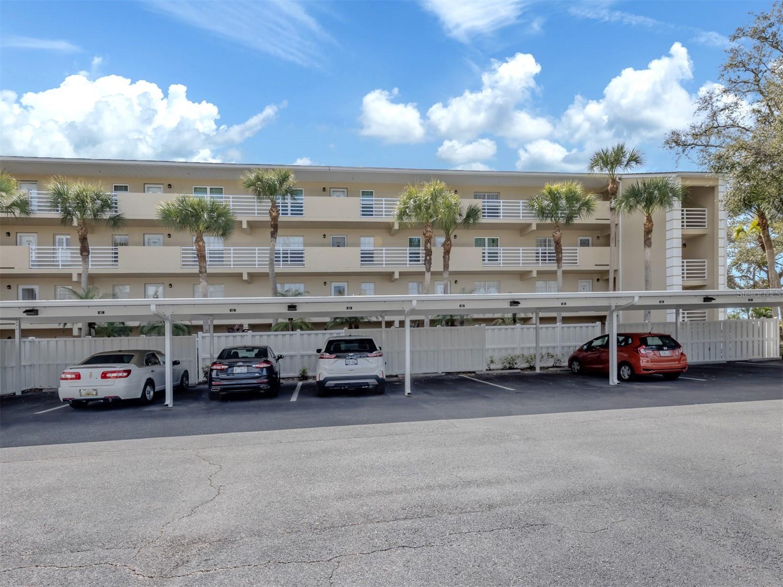 EIGHTH FAIRWAY - Residential