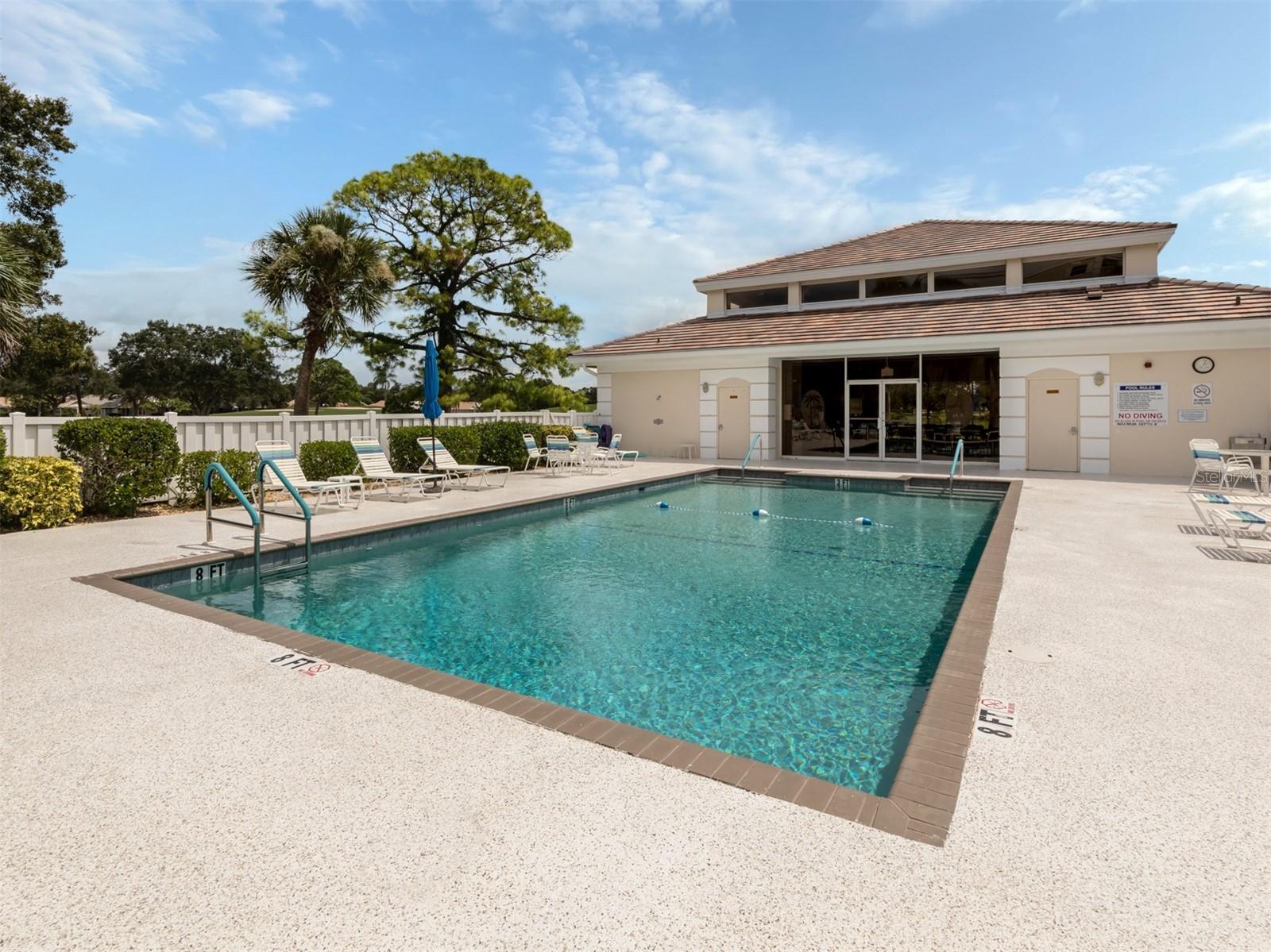 EIGHTH FAIRWAY - Residential