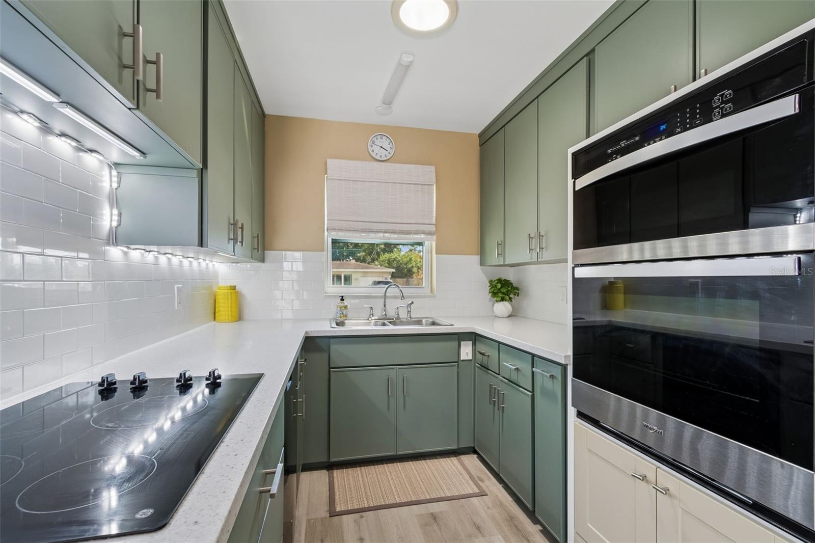 SIRMONS ESTATES - Residential