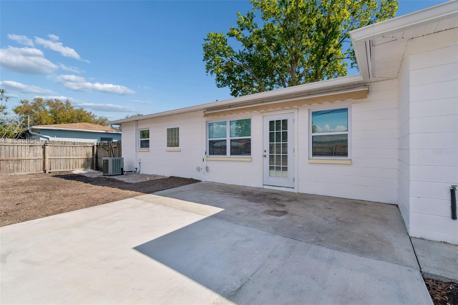 SIRMONS ESTATES - Residential