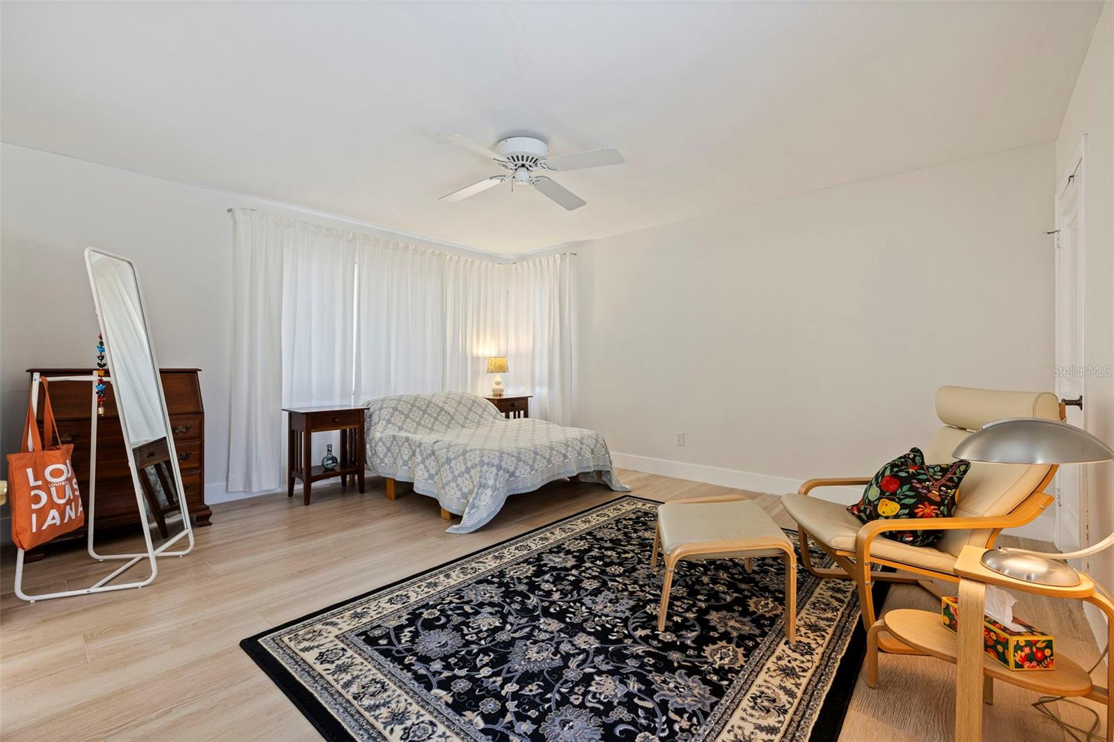 BAHAMA BEACH REP - Residential