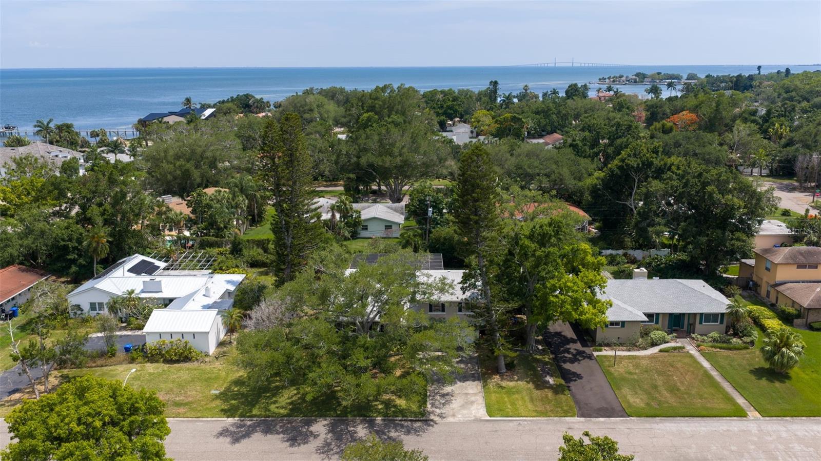 BAHAMA BEACH REP - Residential
