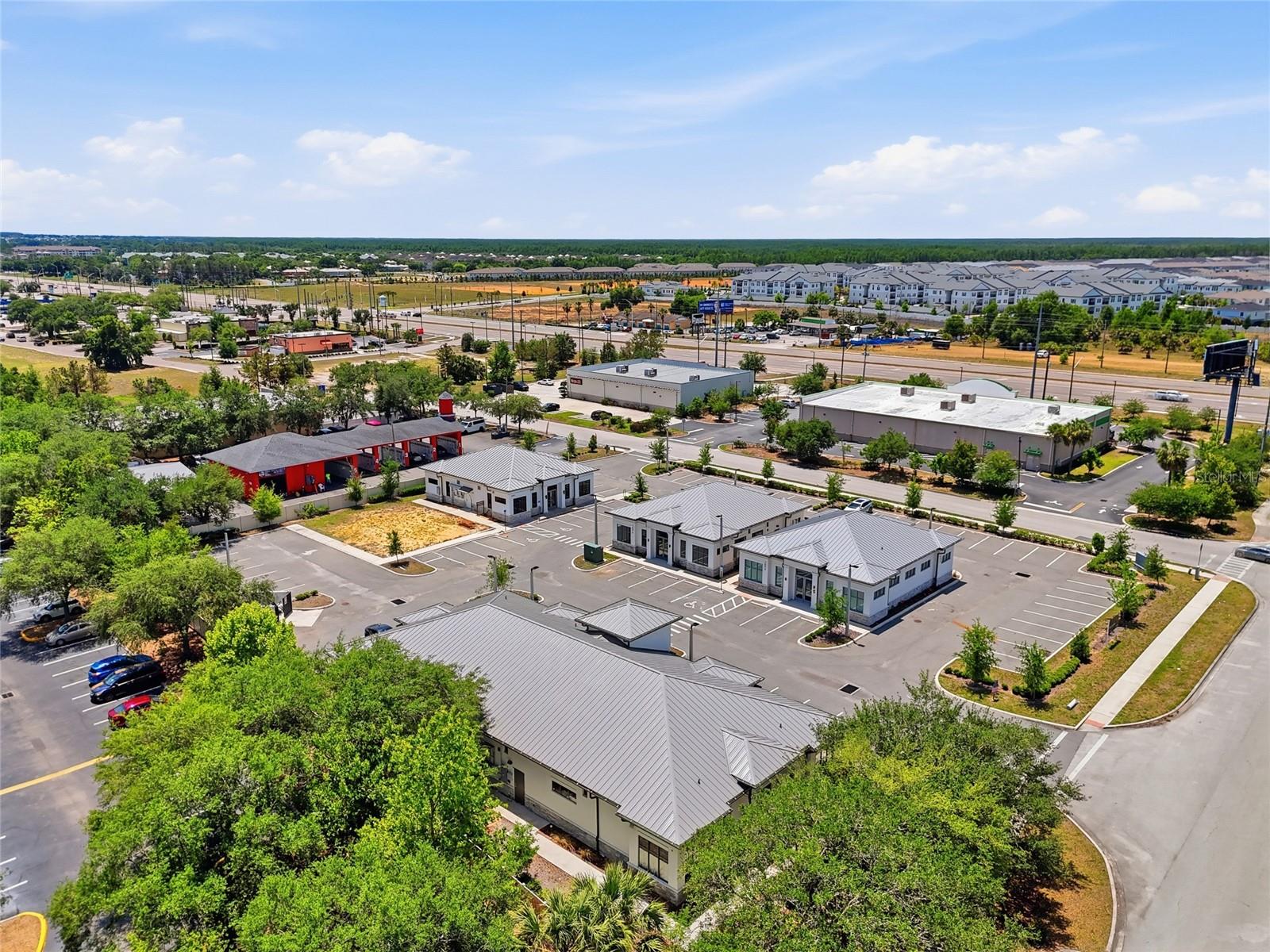 SUNRISE PLAZA - Land