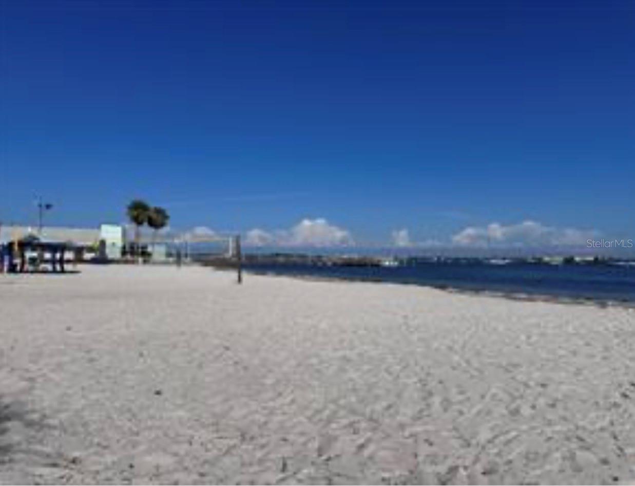 PARKS REP RAY H - Residential Lease