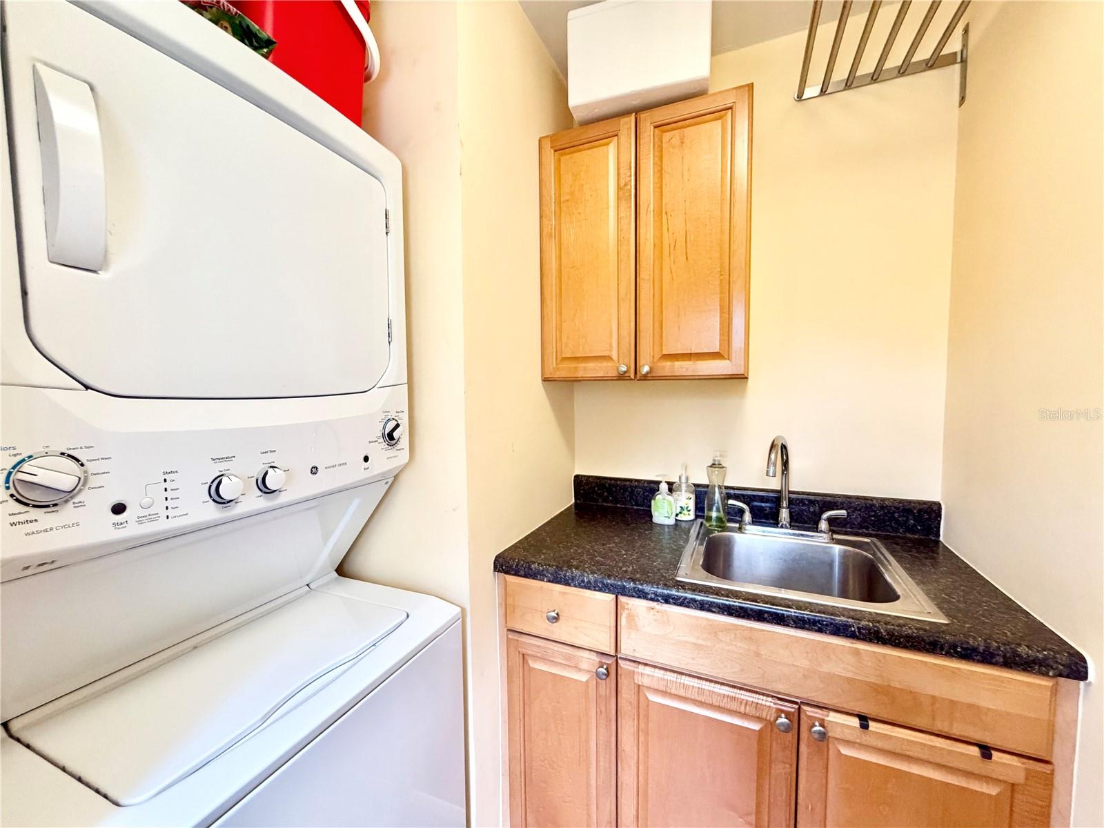 PARKS REP RAY H - Residential Lease