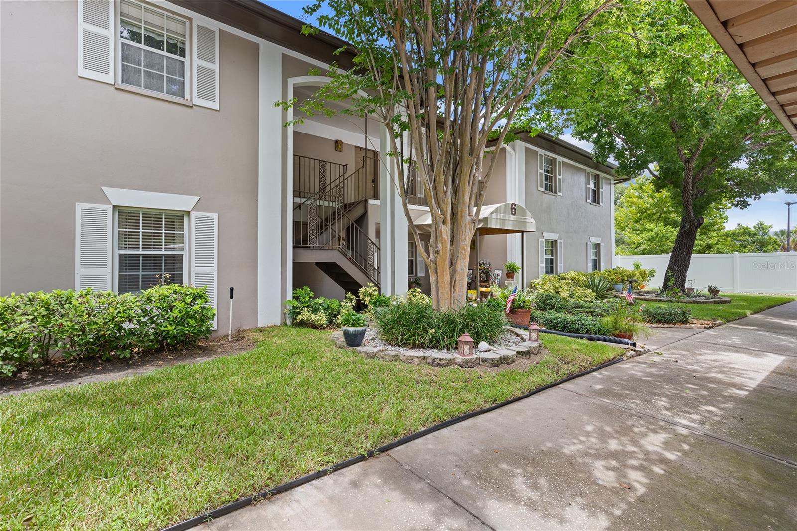 5265 E BAY DRIVE 612