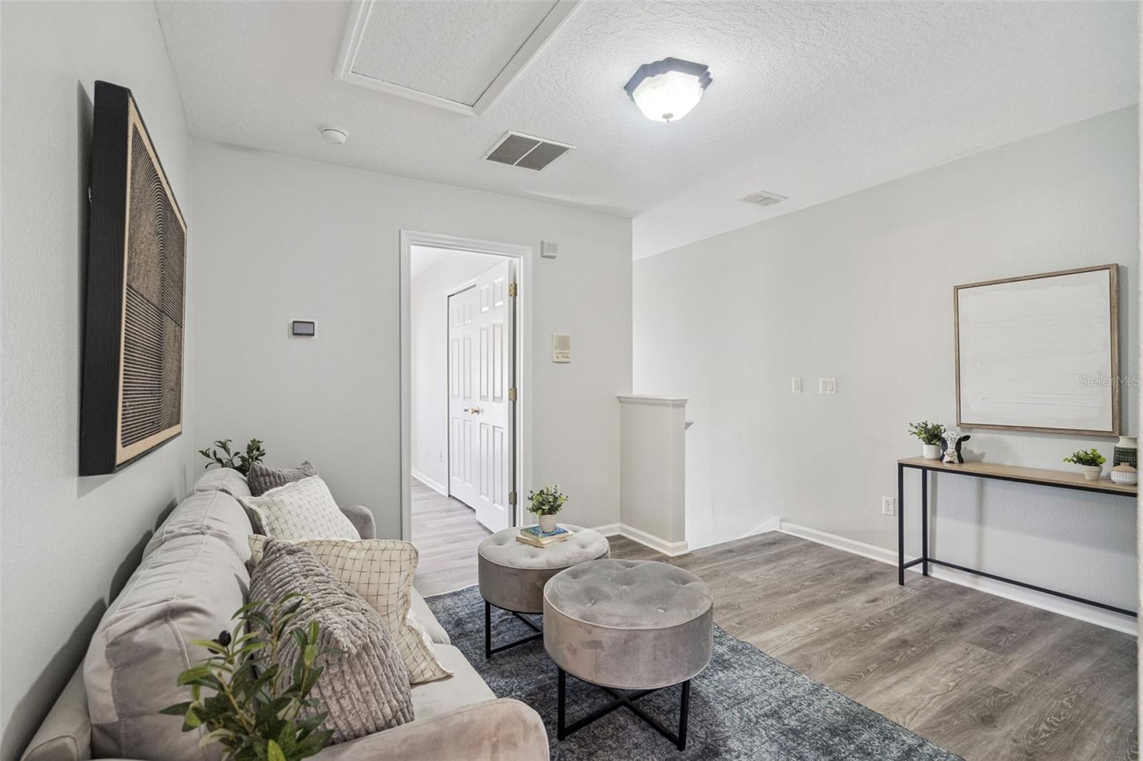 TIMBER POINTE-PH 01 - Residential