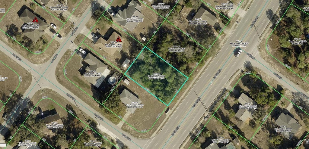 Photo of 6159 Mariner Boulevard, Spring Hill, FL 34609 (MLS # A4706937)