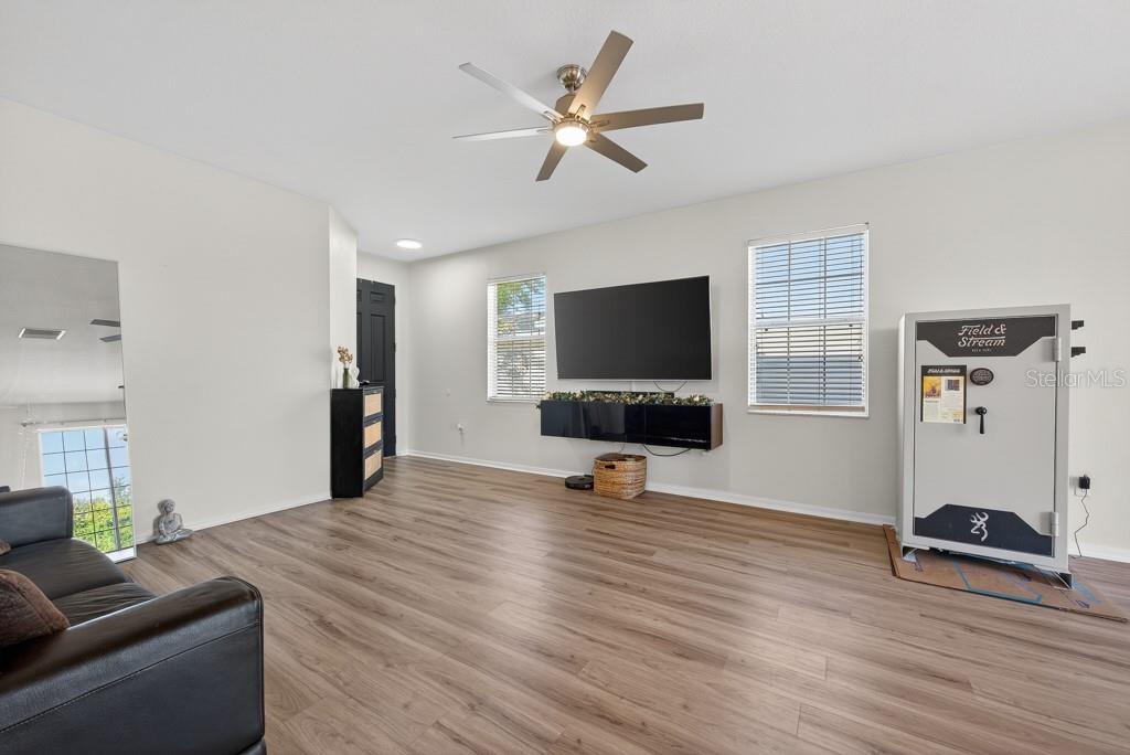 MOSS LANDING PH 2 - Residential