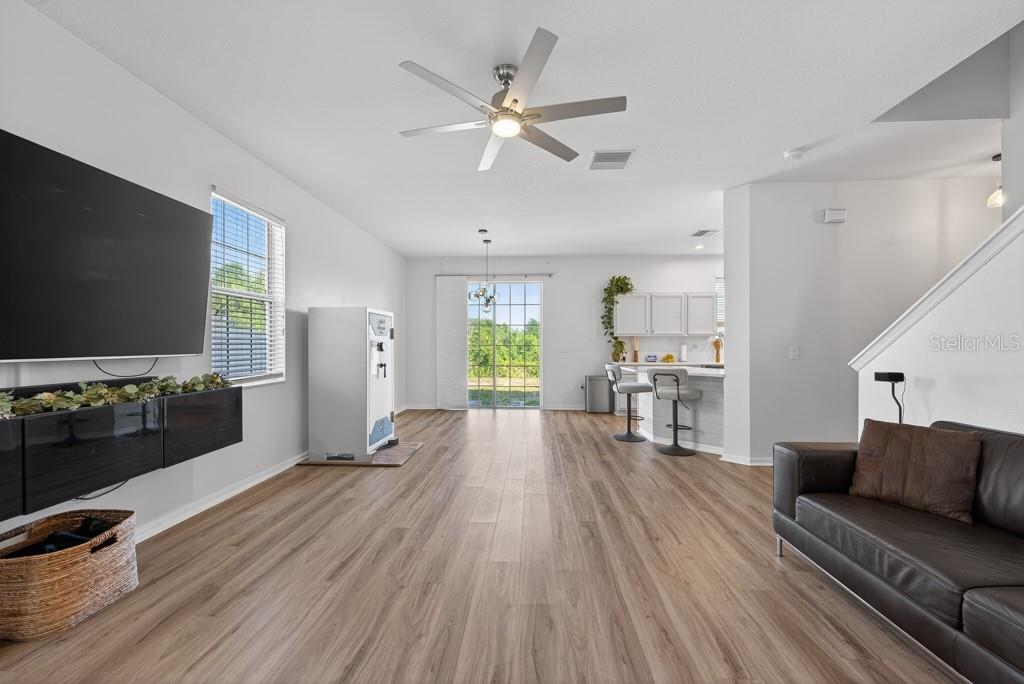 11118 SILVER FERN WAY