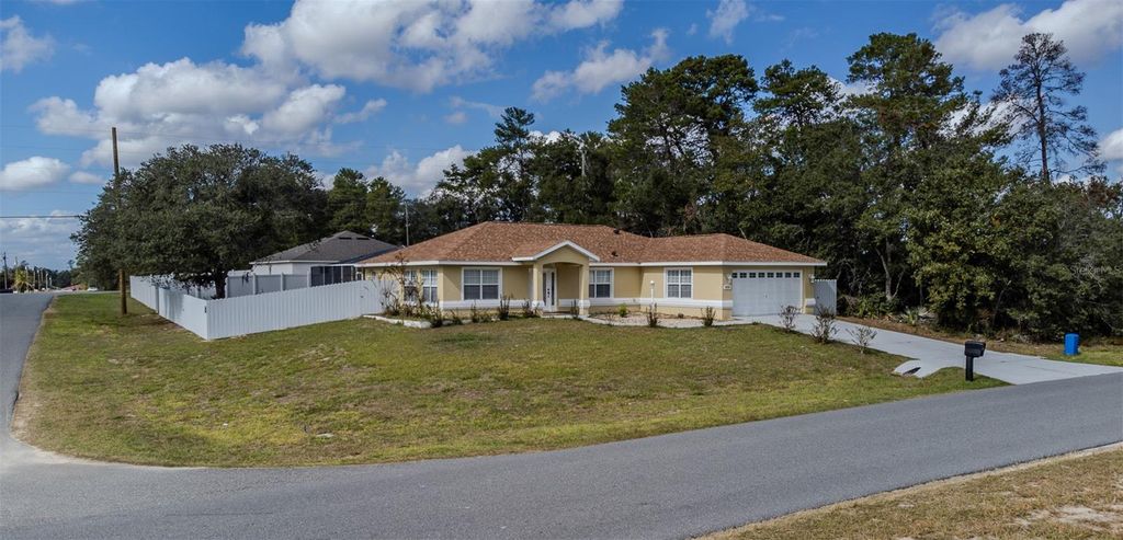 Photo of 13320 SW 29th Avenue Road, Ocala, FL 34473 (MLS # OM713154)