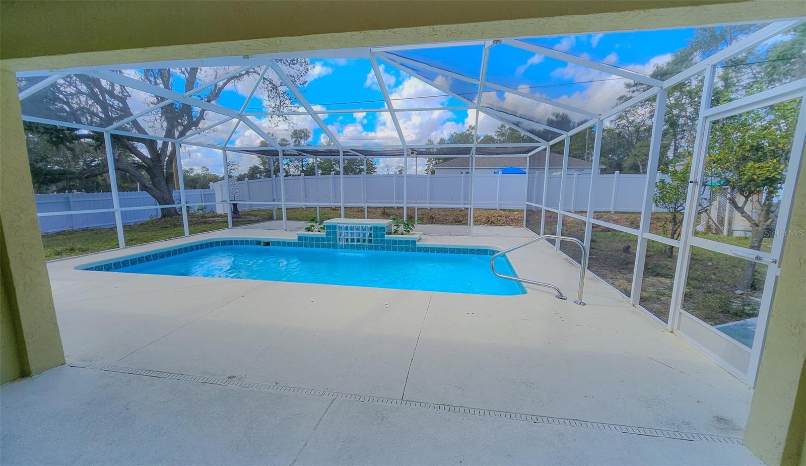 MARION OAKS UN 07 - Residential