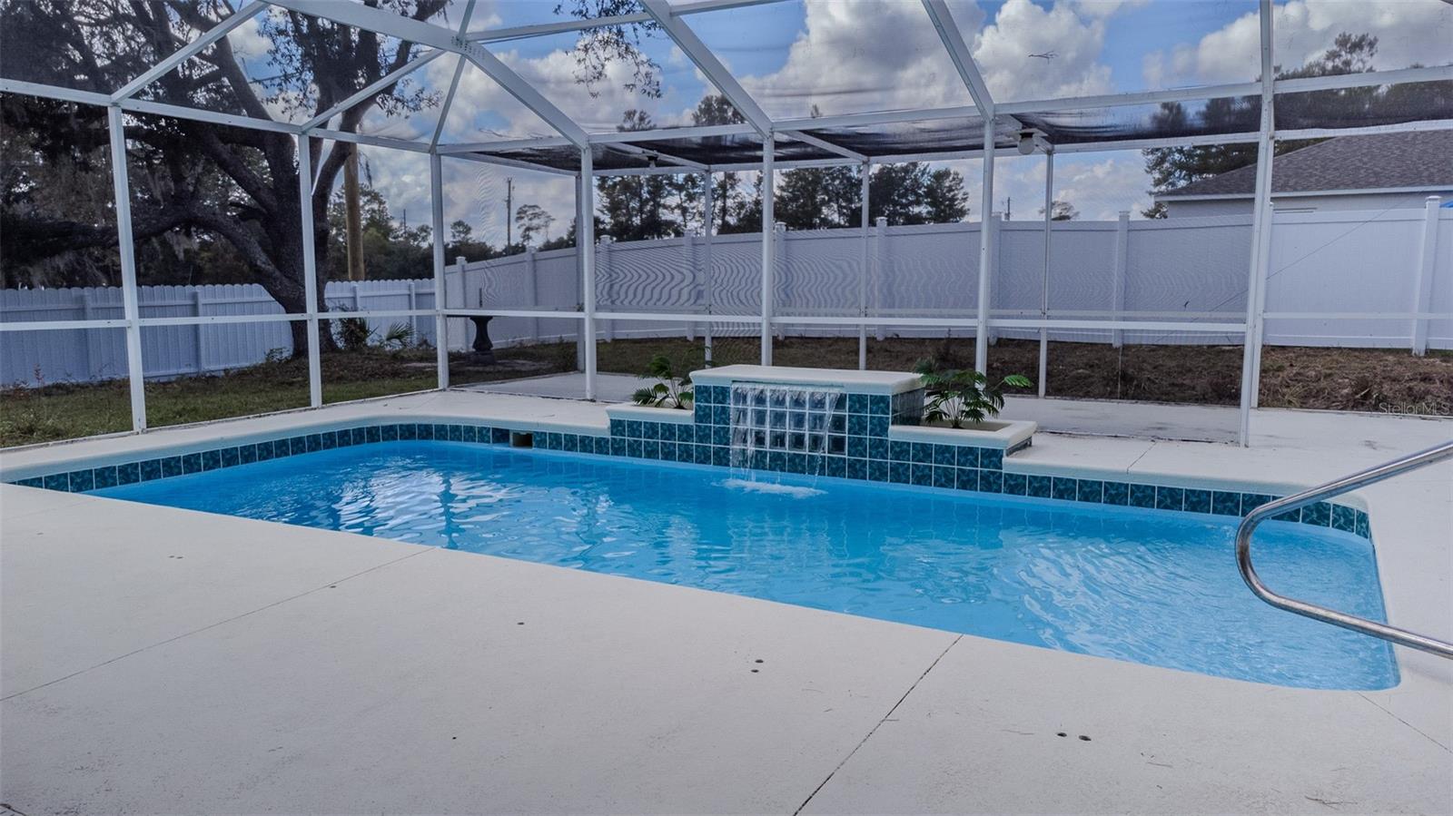 MARION OAKS UN 07 - Residential