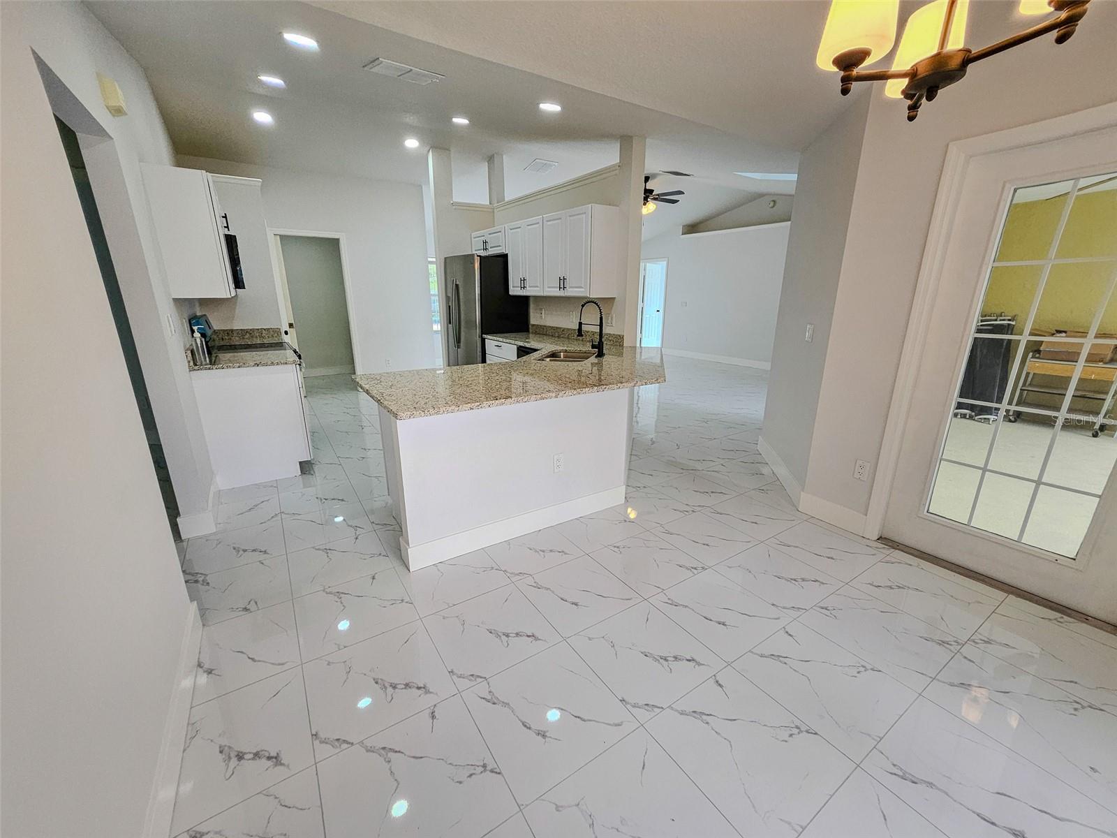 MARION OAKS UN 07 - Residential