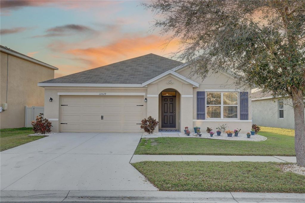 Photo of 12029 Gillingham Harbor Lane, Gibsonton, FL 33534 (MLS # TB8358059)