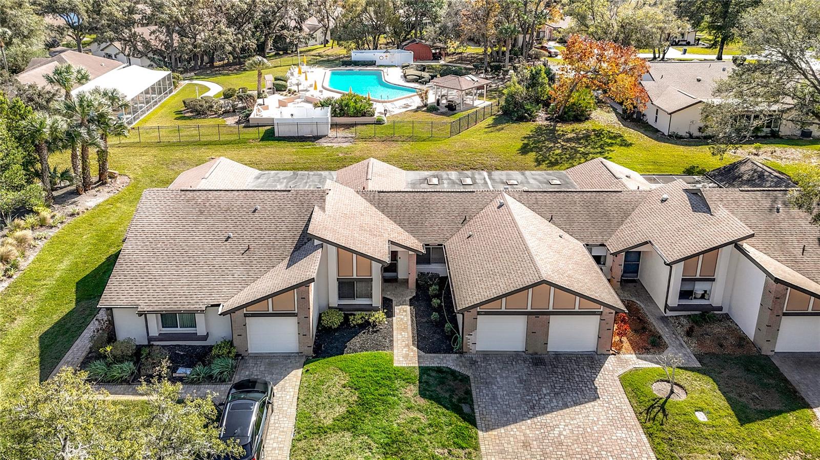 7385 CRESTWOOD DRIVE