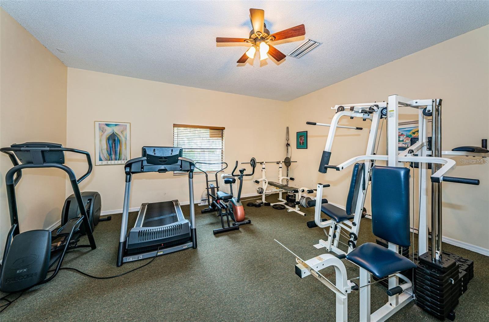 SEASCAPE CONDO OF TARPON SPGS - Residential Lease