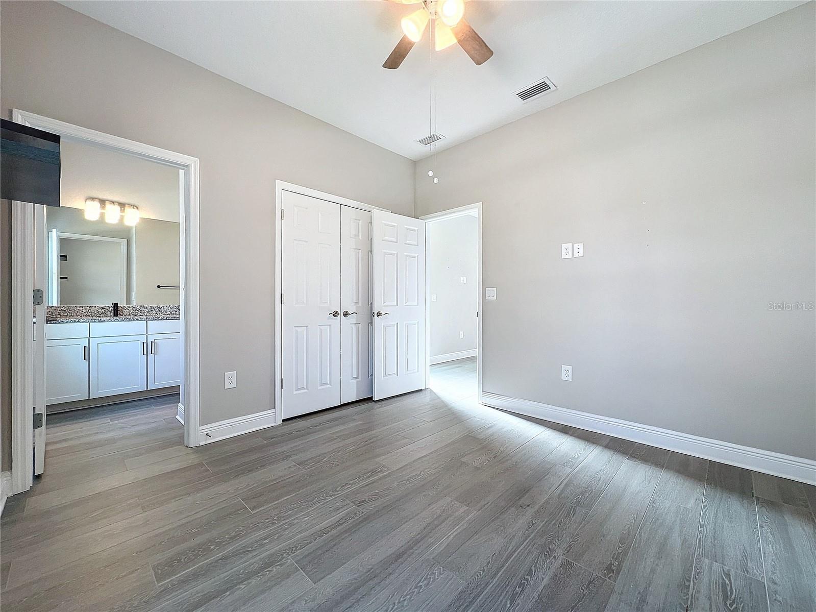 TREVESTA PH IIIC & IIID - Residential Lease