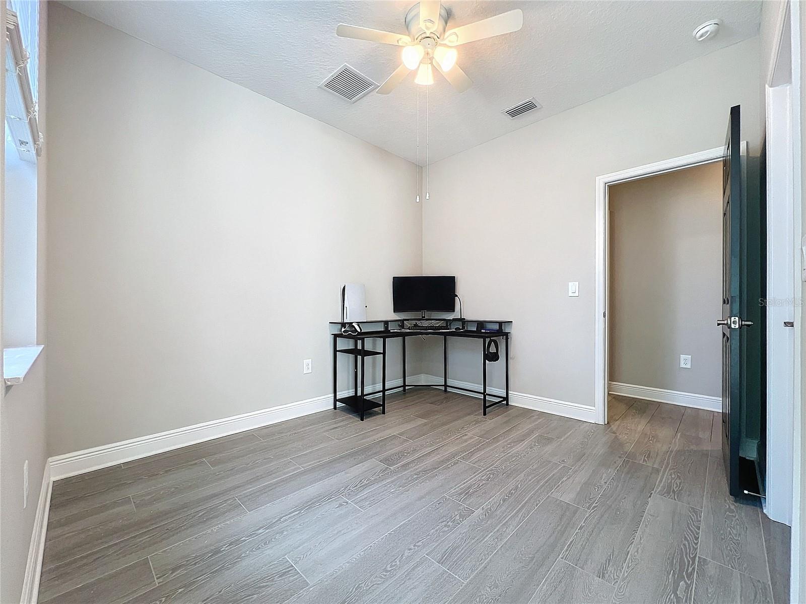 TREVESTA PH IIIC & IIID - Residential Lease