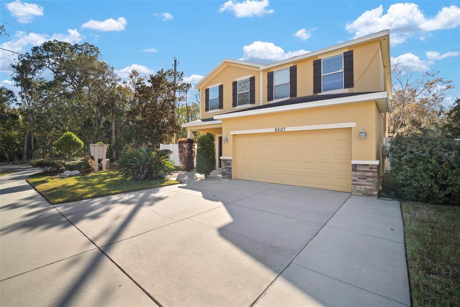 8607 TIDAL BREEZE DRIVE