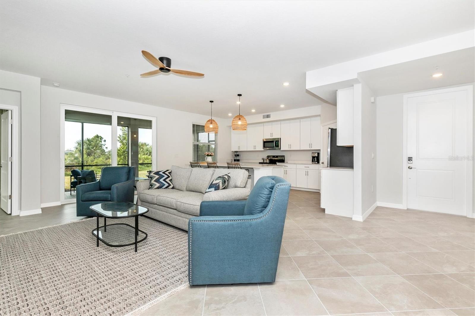WELLEN PARK GOLF & COUNTRY CLUB - Residential Lease