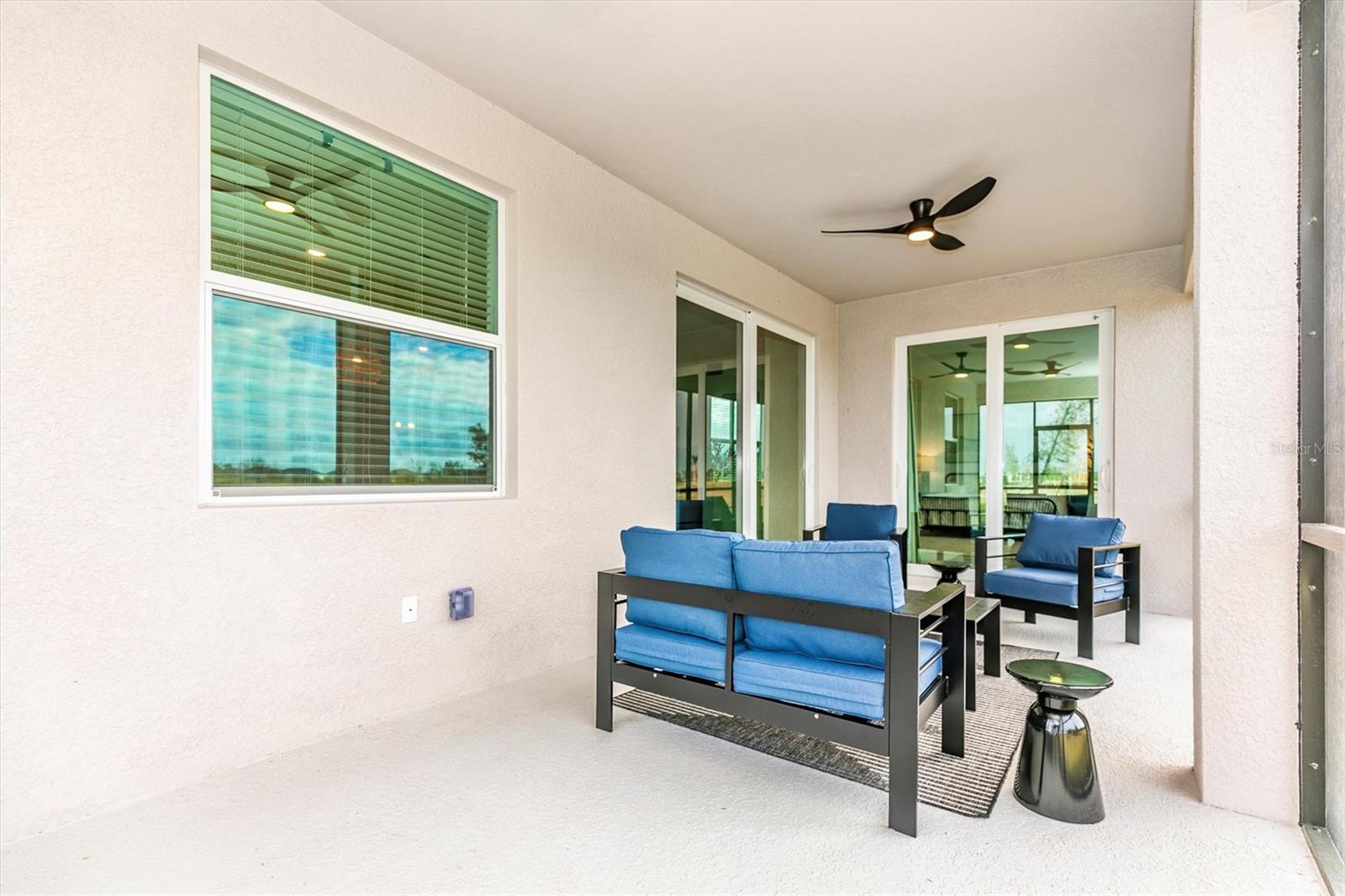 WELLEN PARK GOLF & COUNTRY CLUB - Residential Lease