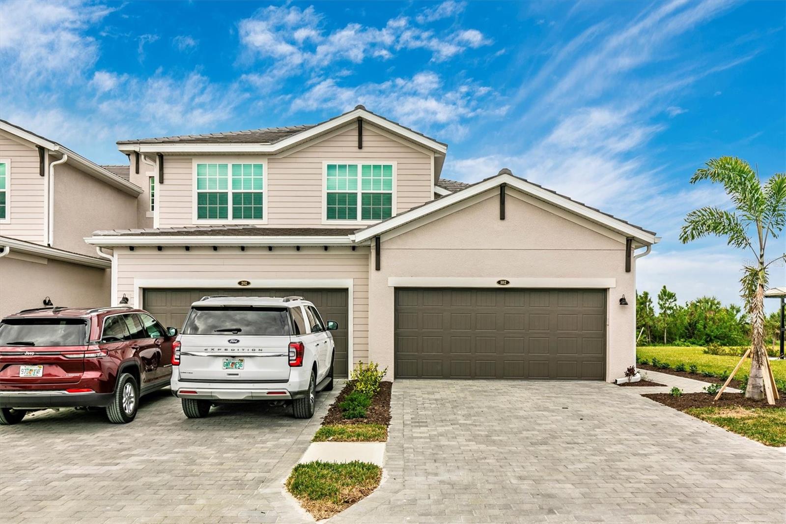 WELLEN PARK GOLF & COUNTRY CLUB - Residential Lease