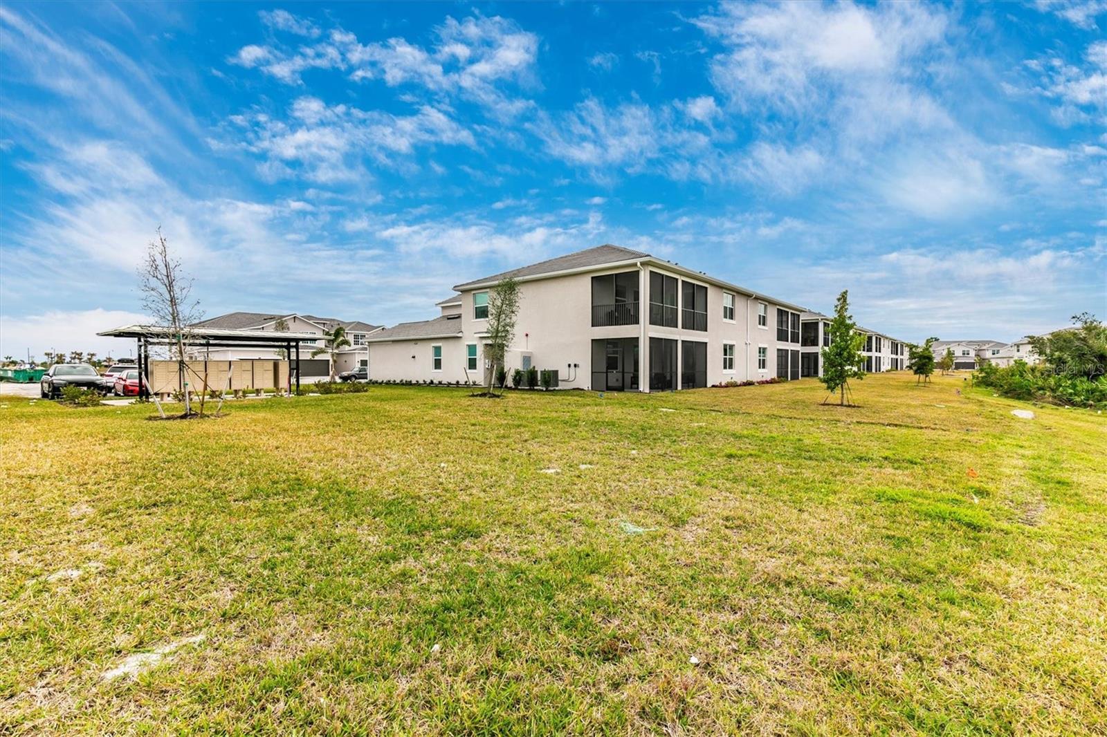 WELLEN PARK GOLF & COUNTRY CLUB - Residential Lease
