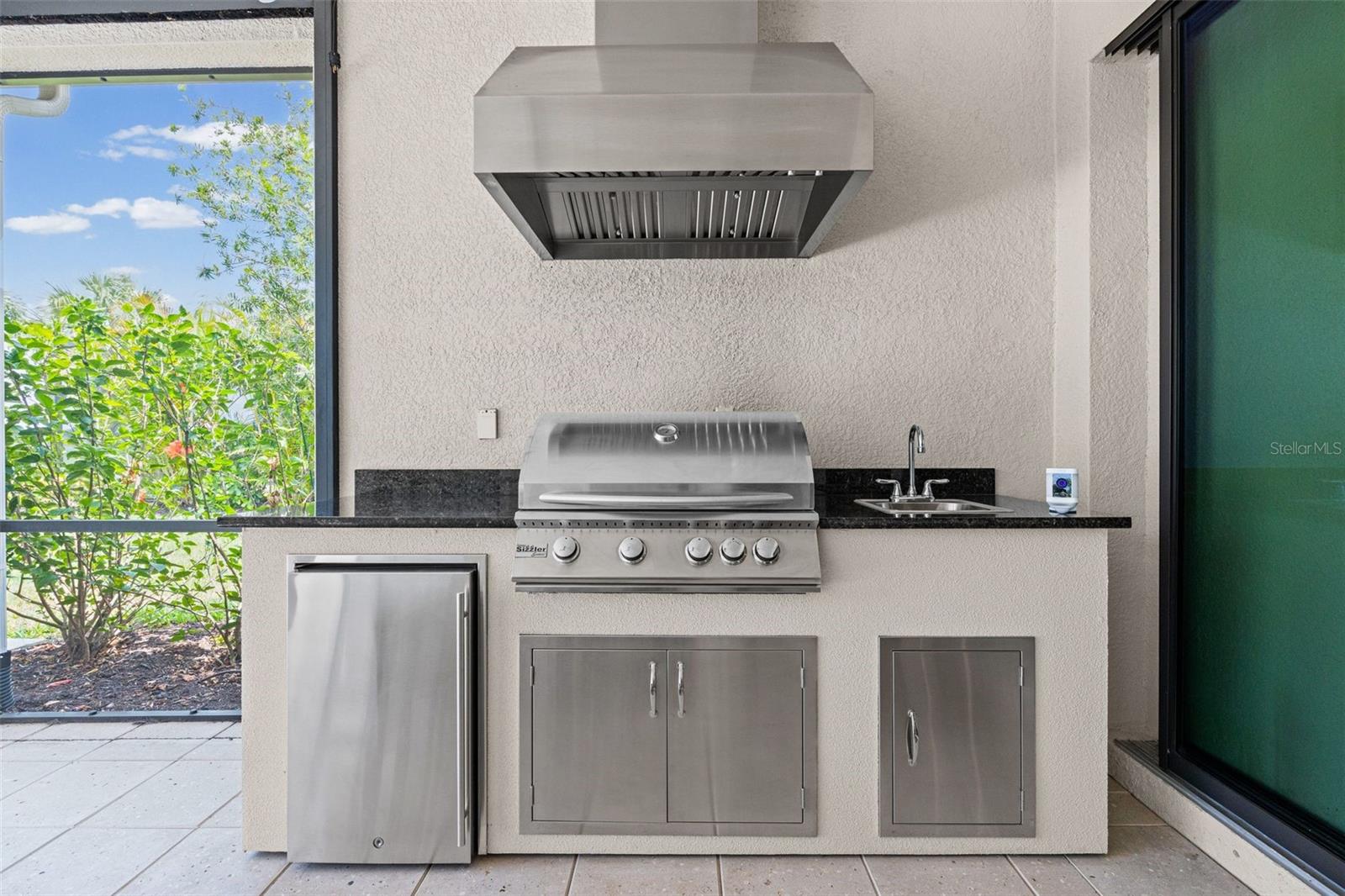 AZARIO ESPLANADE PH II SUBPH C-O - Residential