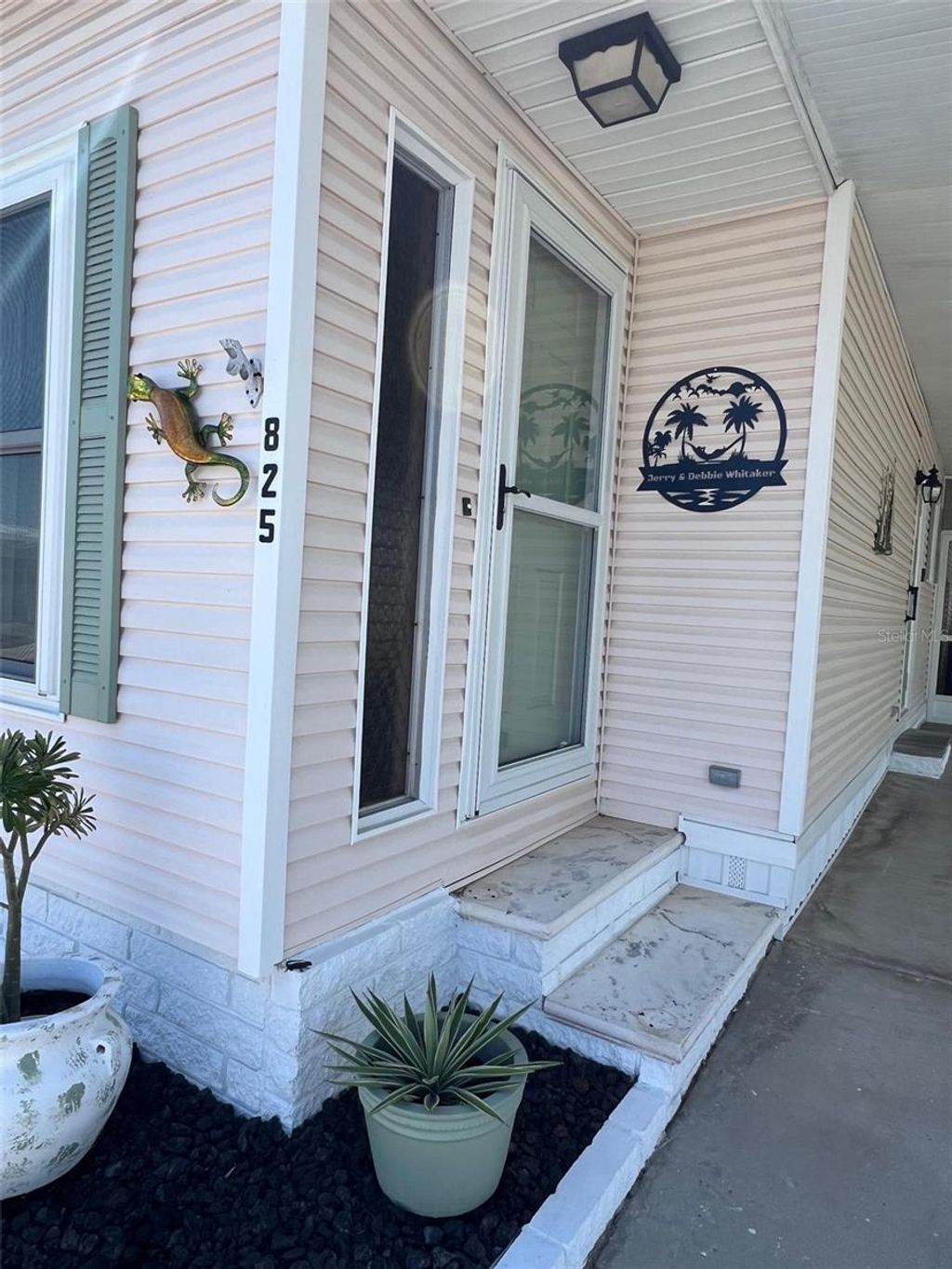 Photo of 825 Coconut Palm Street, Largo, FL 33778 (MLS # TB8374519)