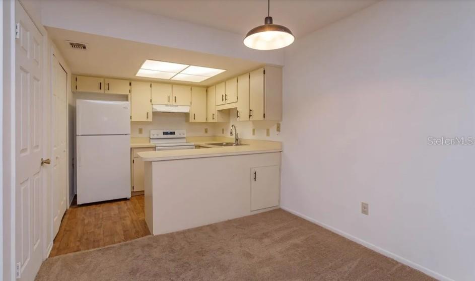WINDTREE GARDENS CONDO PH 02 - Residential