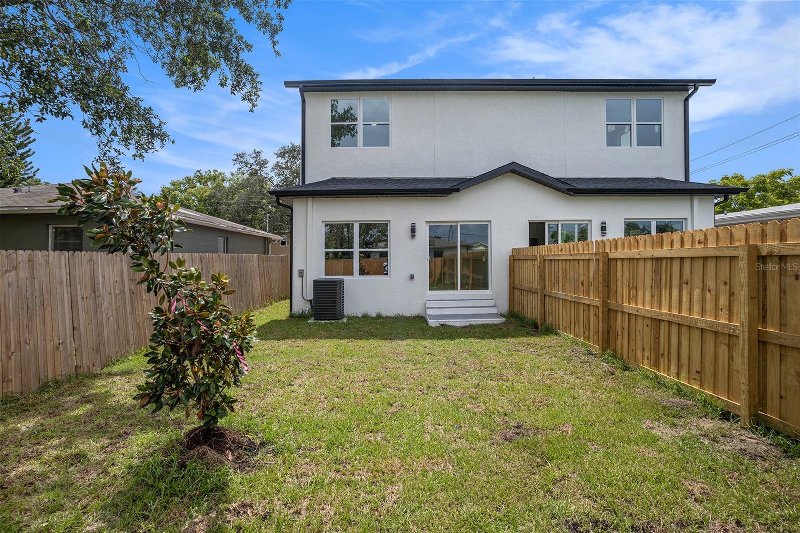 GRANT PARK - Residential