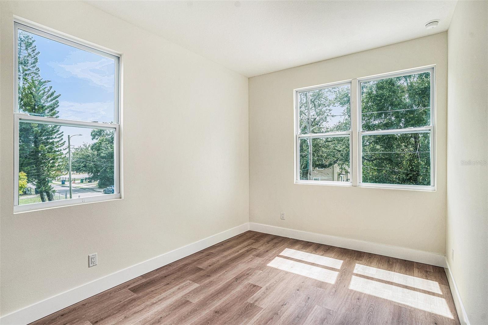 GRANT PARK - Residential