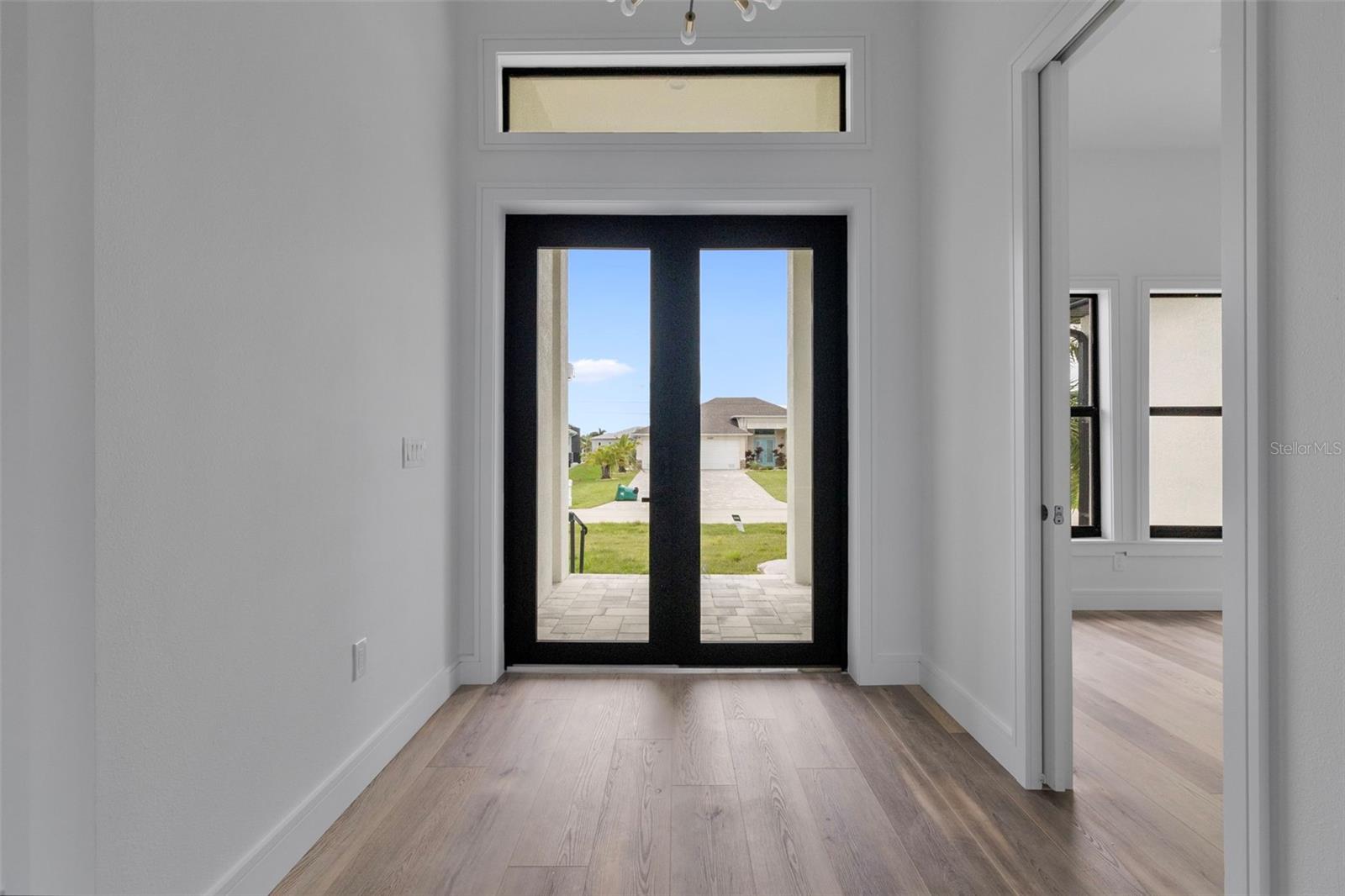 SOUTH GULF COVE - Residential