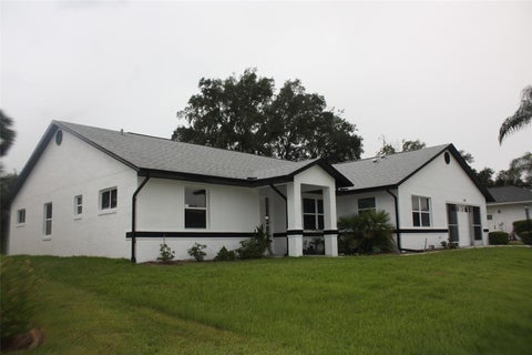Tiny photo for 26245 Newcombe Circle, Leesburg, FL 34748 (MLS # S5156558)