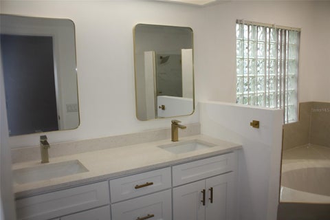 Tiny photo for 26245 Newcombe Circle, Leesburg, FL 34748 (MLS # S5156558)