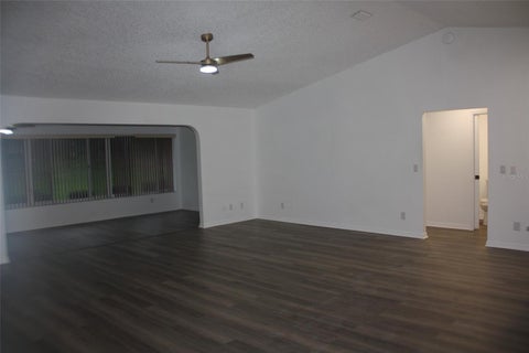 Tiny photo for 26245 Newcombe Circle, Leesburg, FL 34748 (MLS # S5156558)