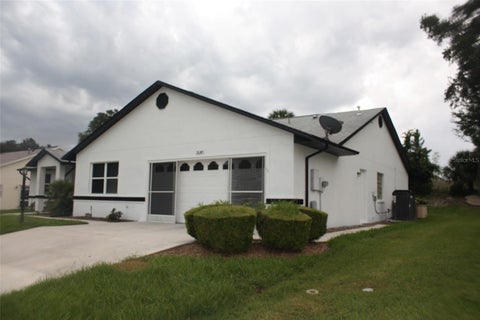 Tiny photo for 26245 Newcombe Circle, Leesburg, FL 34748 (MLS # S5156558)