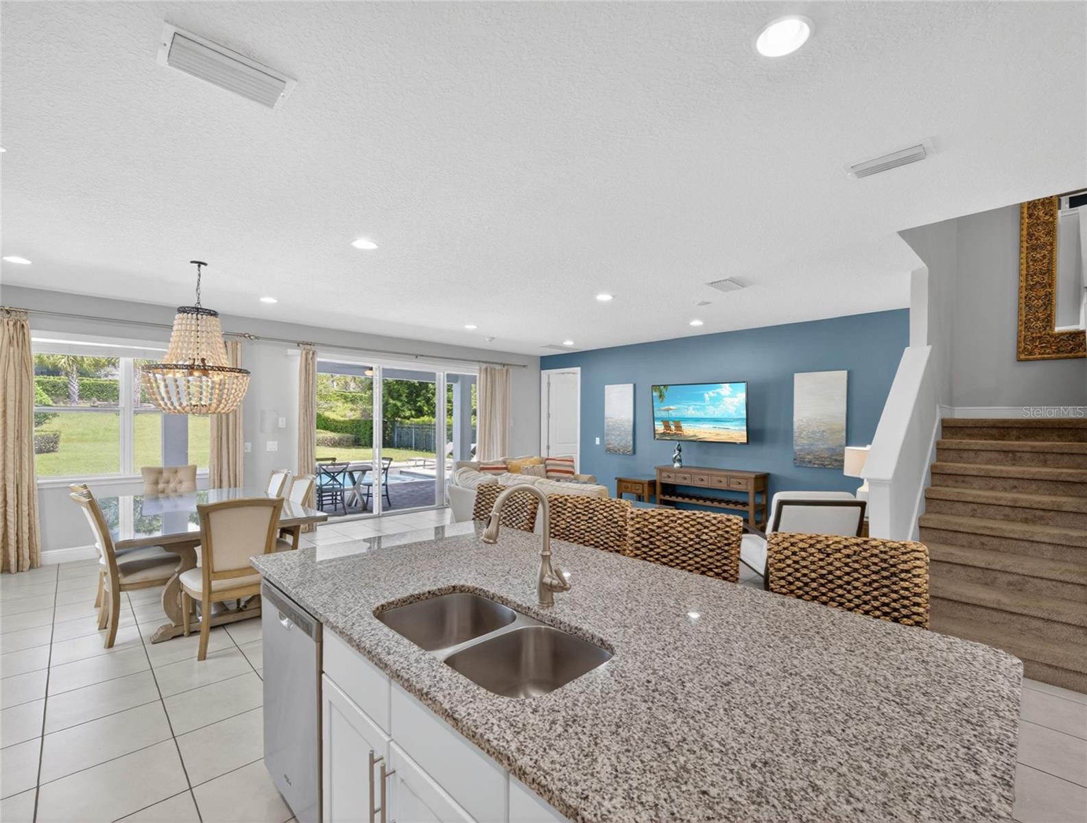 REUNION WEST PH 2 EAST - Residential