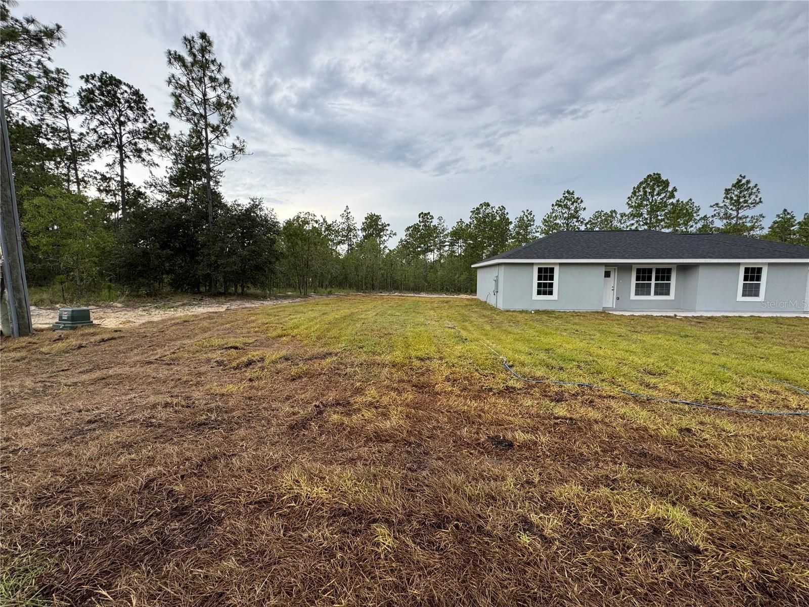 452 NW CROCUS LANE