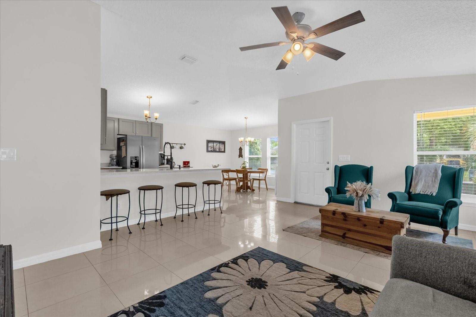 339 CHINABERRY AVENUE