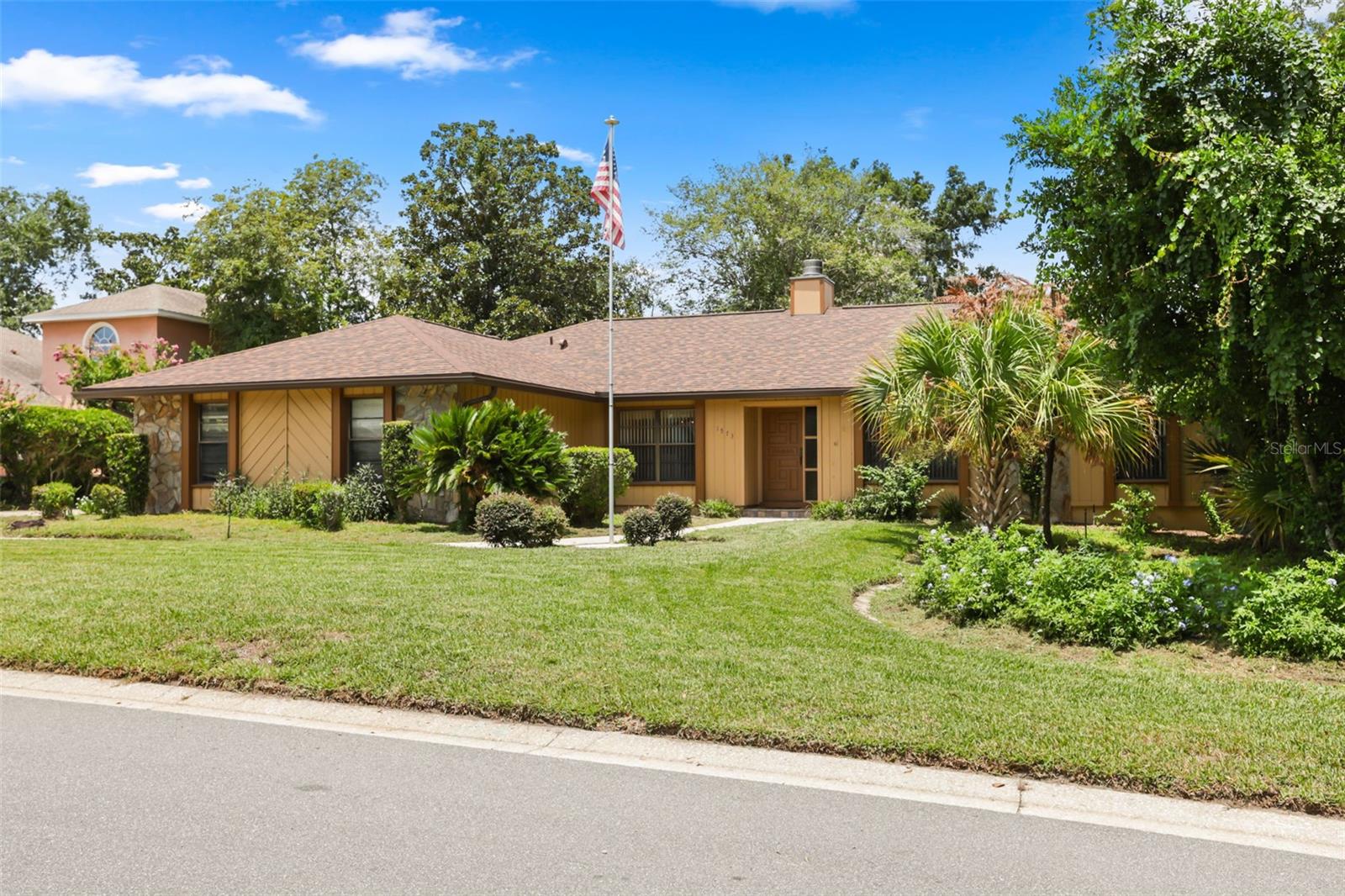 1573 SKYE COURT